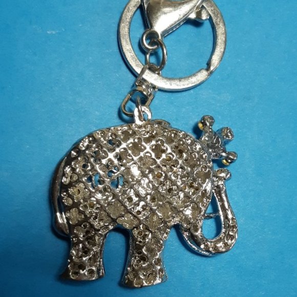 Beautiful Bejeweled Elephant Key Chain - Picture 3 of 3